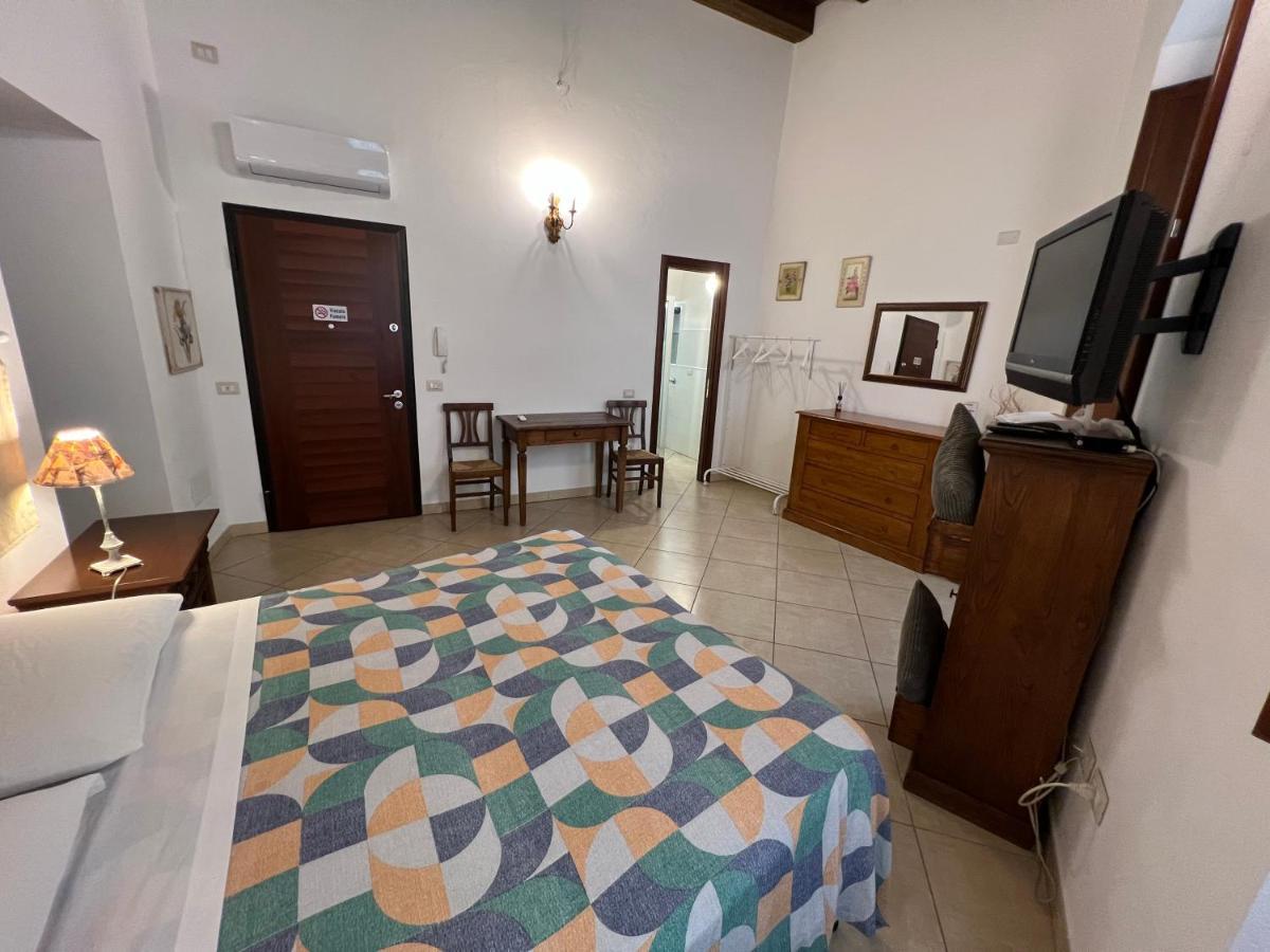 Caralis Holiday Cagliari Exterior foto